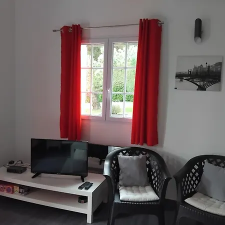 Holiday home Des Pins Penches