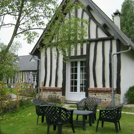 Holiday home Des Pins Penches