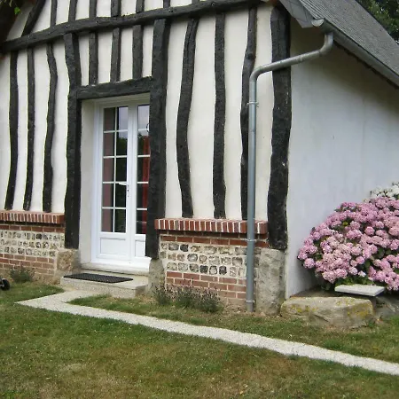 Holiday home Des Pins Penches *