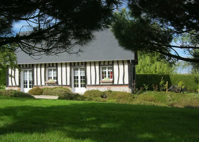 Holiday home Des Pins Penches Brunville