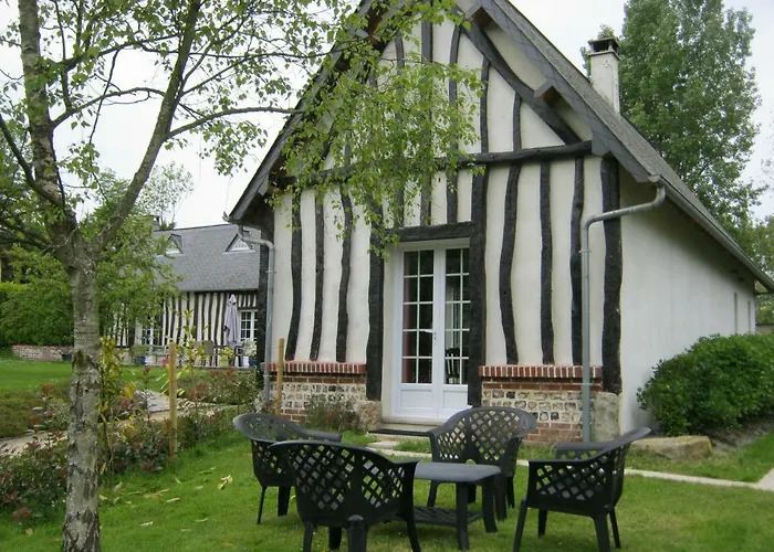 Holiday home Des Pins Penches