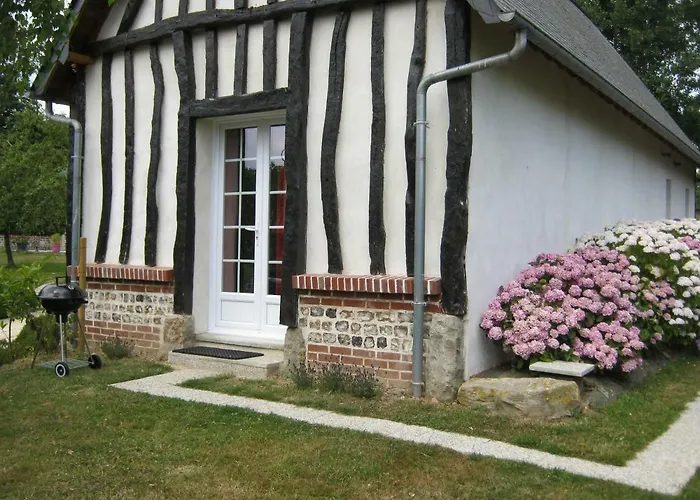 Holiday home Des Pins Penches *